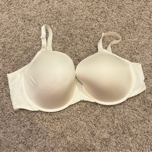 Torrid perfect Tshirt Front Close Bra